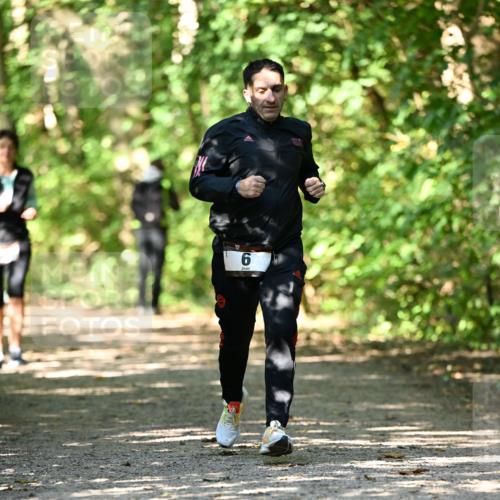 06.10.2024 - Bramfelder Halbmarathon 2024 Dr. Thomas Lammeyer http://msf.ph/oto/7342306 06.10.2024 10:52:57 Laufen  meine-sportfotos.de