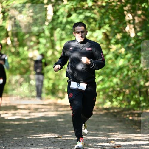 06.10.2024 - Bramfelder Halbmarathon 2024 Dr. Thomas Lammeyer http://msf.ph/oto/7342312 06.10.2024 10:52:58 Laufen 6 meine-sportfotos.de