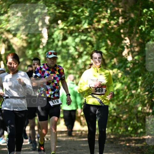 06.10.2024 - Bramfelder Halbmarathon 2024 Dr. Thomas Lammeyer http://msf.ph/oto/7342370 06.10.2024 10:53:10 Laufen 519, 549 meine-sportfotos.de
