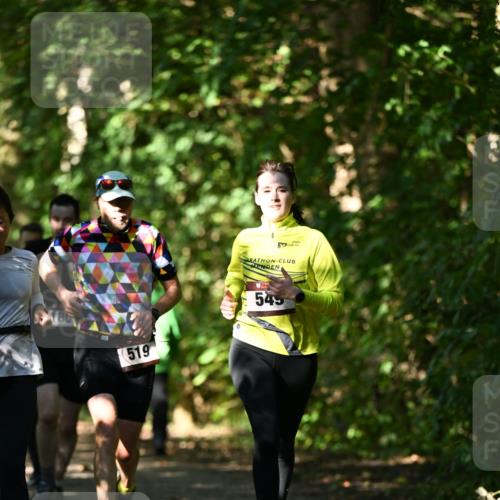 06.10.2024 - Bramfelder Halbmarathon 2024 Dr. Thomas Lammeyer http://msf.ph/oto/7342375 06.10.2024 10:53:10 Laufen 519, 545 meine-sportfotos.de