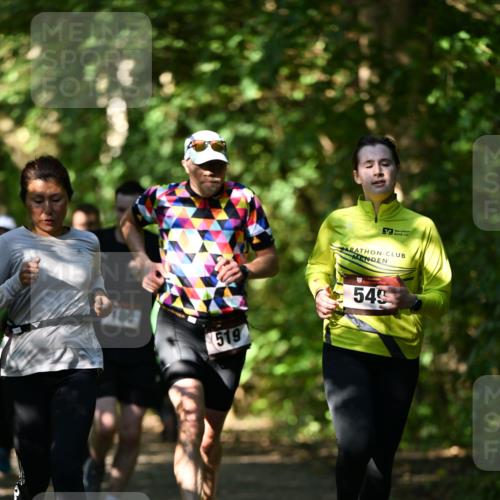 06.10.2024 - Bramfelder Halbmarathon 2024 Dr. Thomas Lammeyer http://msf.ph/oto/7342384 06.10.2024 10:53:11 Laufen 180, 519, 545 meine-sportfotos.de