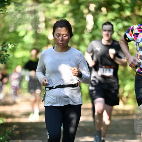 06.10.2024 - Bramfelder Halbmarathon 2024 Dr. Thomas Lammeyer http://msf.ph/oto/7342398 06.10.2024 10:53:12 Laufen 821 meine-sportfotos.de