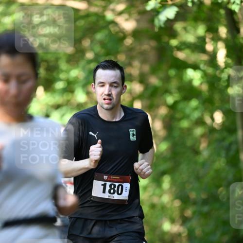 06.10.2024 - Bramfelder Halbmarathon 2024 Dr. Thomas Lammeyer http://msf.ph/oto/7342410 06.10.2024 10:53:14 Laufen 33, 180 meine-sportfotos.de