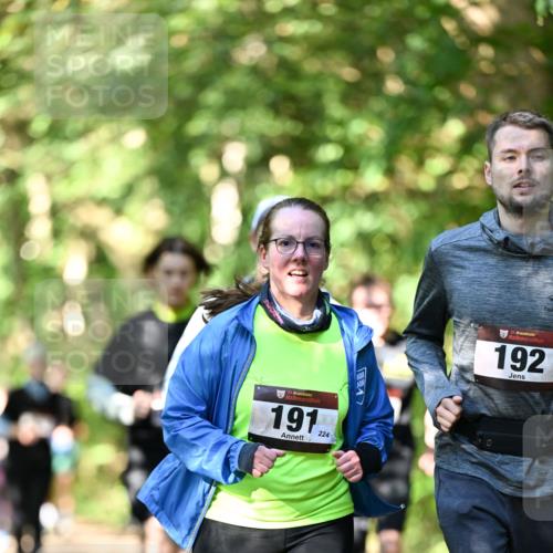 06.10.2024 - Bramfelder Halbmarathon 2024 Dr. Thomas Lammeyer http://msf.ph/oto/7342444 06.10.2024 10:53:18 Laufen 33, 191, 224, 3, 192 meine-sportfotos.de