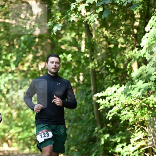 06.10.2024 - Bramfelder Halbmarathon 2024 Dr. Thomas Lammeyer http://msf.ph/oto/7342533 06.10.2024 10:53:31 Laufen 123 meine-sportfotos.de