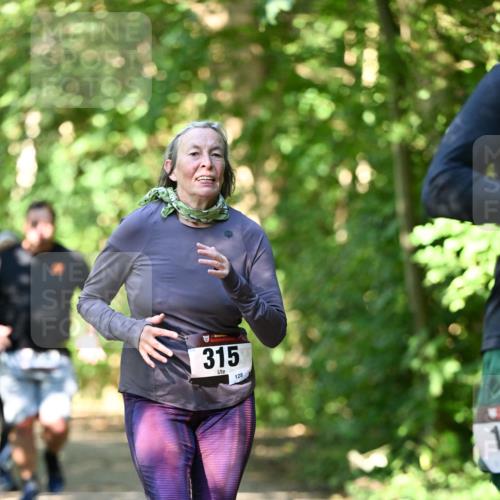 06.10.2024 - Bramfelder Halbmarathon 2024 Dr. Thomas Lammeyer http://msf.ph/oto/7342556 06.10.2024 10:53:33 Laufen 315, 128 meine-sportfotos.de