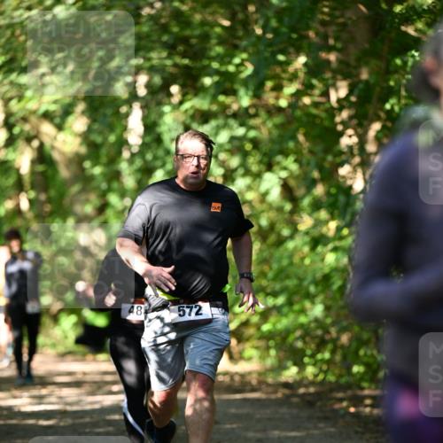 06.10.2024 - Bramfelder Halbmarathon 2024 Dr. Thomas Lammeyer http://msf.ph/oto/7342560 06.10.2024 10:53:34 Laufen 48, 572 meine-sportfotos.de
