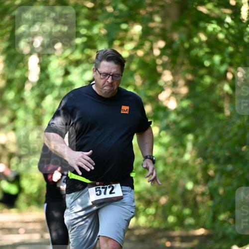 06.10.2024 - Bramfelder Halbmarathon 2024 Dr. Thomas Lammeyer http://msf.ph/oto/7342582 06.10.2024 10:53:35 Laufen 572 meine-sportfotos.de