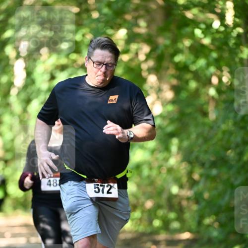 06.10.2024 - Bramfelder Halbmarathon 2024 Dr. Thomas Lammeyer http://msf.ph/oto/7342586 06.10.2024 10:53:36 Laufen 48, 572 meine-sportfotos.de