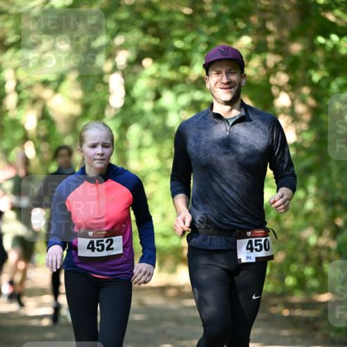 06.10.2024 - Bramfelder Halbmarathon 2024 Dr. Thomas Lammeyer http://msf.ph/oto/7342660 06.10.2024 10:53:45 Laufen 452, 450, 215 meine-sportfotos.de