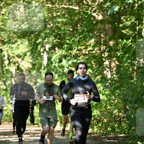 06.10.2024 - Bramfelder Halbmarathon 2024 Dr. Thomas Lammeyer http://msf.ph/oto/7342675 06.10.2024 10:53:48 Laufen 30, 114 meine-sportfotos.de