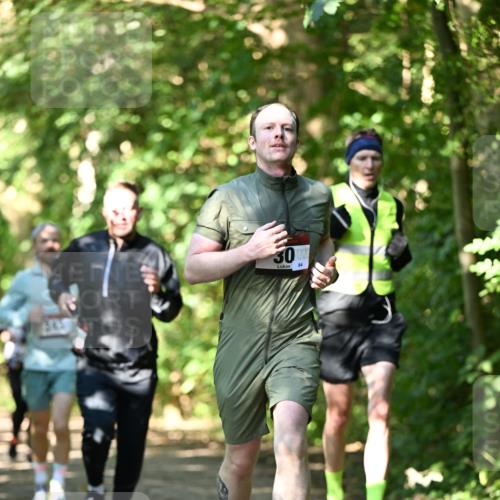 06.10.2024 - Bramfelder Halbmarathon 2024 Dr. Thomas Lammeyer http://msf.ph/oto/7342705 06.10.2024 10:53:51 Laufen 543, 30, 84 meine-sportfotos.de