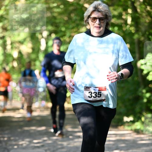 06.10.2024 - Bramfelder Halbmarathon 2024 Dr. Thomas Lammeyer http://msf.ph/oto/7342927 06.10.2024 10:54:10 Laufen 96, 335 meine-sportfotos.de