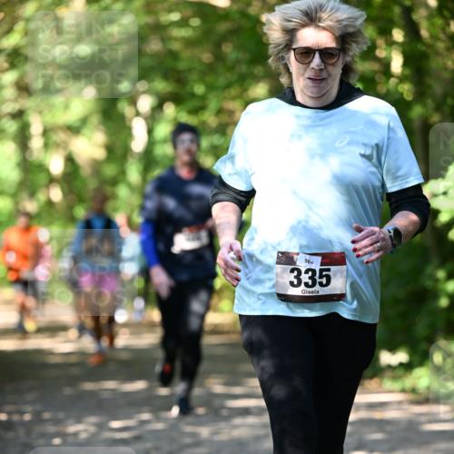 06.10.2024 - Bramfelder Halbmarathon 2024 Dr. Thomas Lammeyer http://msf.ph/oto/7342930 06.10.2024 10:54:10 Laufen 96, 335 meine-sportfotos.de