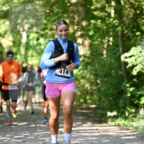 06.10.2024 - Bramfelder Halbmarathon 2024 Dr. Thomas Lammeyer http://msf.ph/oto/7342984 06.10.2024 10:54:15 Laufen 414 meine-sportfotos.de