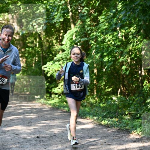 06.10.2024 - Bramfelder Halbmarathon 2024 Dr. Thomas Lammeyer http://msf.ph/oto/7343047 06.10.2024 10:54:22 Laufen 62, 163 meine-sportfotos.de