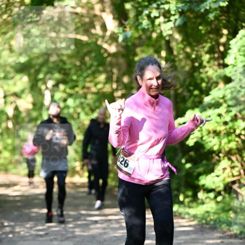 06.10.2024 - Bramfelder Halbmarathon 2024 Dr. Thomas Lammeyer http://msf.ph/oto/7343068 06.10.2024 10:54:27 Laufen 26 meine-sportfotos.de