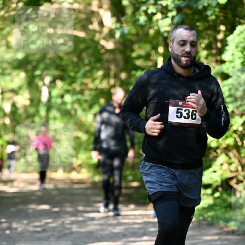 06.10.2024 - Bramfelder Halbmarathon 2024 Dr. Thomas Lammeyer http://msf.ph/oto/7343117 06.10.2024 10:54:30 Laufen 989 meine-sportfotos.de