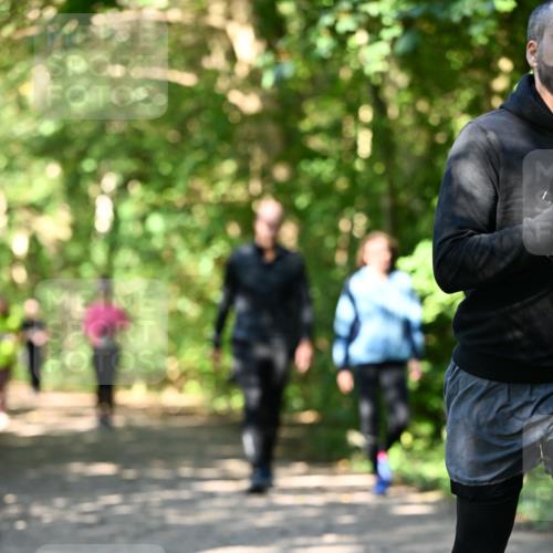 06.10.2024 - Bramfelder Halbmarathon 2024 Dr. Thomas Lammeyer http://msf.ph/oto/7343125 06.10.2024 10:54:31 Laufen  meine-sportfotos.de