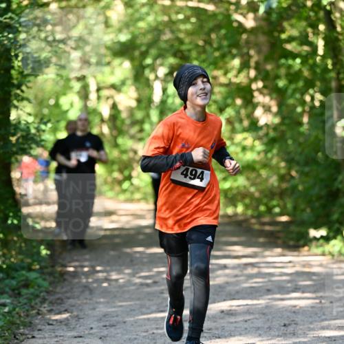 06.10.2024 - Bramfelder Halbmarathon 2024 Dr. Thomas Lammeyer http://msf.ph/oto/7343156 06.10.2024 10:54:40 Laufen 494 meine-sportfotos.de