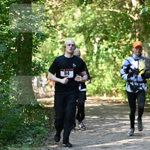 06.10.2024 - Bramfelder Halbmarathon 2024 Dr. Thomas Lammeyer http://msf.ph/oto/7343172 06.10.2024 10:54:44 Laufen 84, 12, 1 meine-sportfotos.de