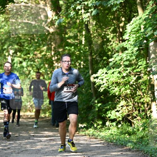06.10.2024 - Bramfelder Halbmarathon 2024 Dr. Thomas Lammeyer http://msf.ph/oto/7343195 06.10.2024 10:54:54 Laufen 292 meine-sportfotos.de