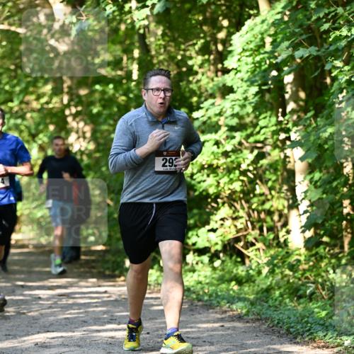 06.10.2024 - Bramfelder Halbmarathon 2024 Dr. Thomas Lammeyer http://msf.ph/oto/7343201 06.10.2024 10:54:55 Laufen 292 meine-sportfotos.de