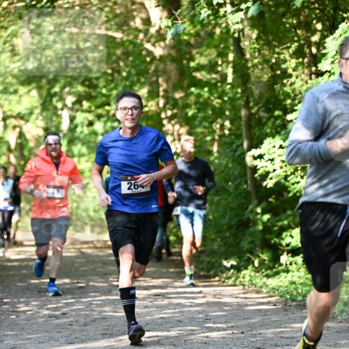 06.10.2024 - Bramfelder Halbmarathon 2024 Dr. Thomas Lammeyer http://msf.ph/oto/7343204 06.10.2024 10:54:56 Laufen 264 meine-sportfotos.de