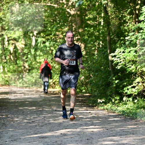 06.10.2024 - Bramfelder Halbmarathon 2024 Dr. Thomas Lammeyer http://msf.ph/oto/7343241 06.10.2024 10:55:04 Laufen 393 meine-sportfotos.de