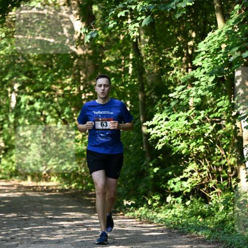06.10.2024 - Bramfelder Halbmarathon 2024 Dr. Thomas Lammeyer http://msf.ph/oto/7343266 06.10.2024 10:55:21 Laufen 63 meine-sportfotos.de