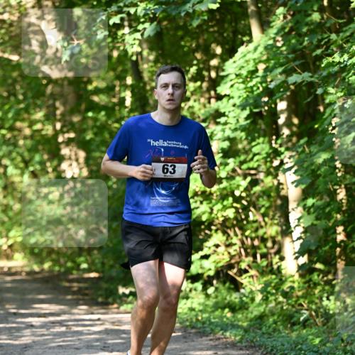 06.10.2024 - Bramfelder Halbmarathon 2024 Dr. Thomas Lammeyer http://msf.ph/oto/7343276 06.10.2024 10:55:23 Laufen 20, 63 meine-sportfotos.de
