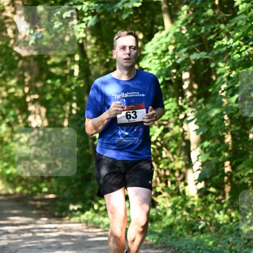 06.10.2024 - Bramfelder Halbmarathon 2024 Dr. Thomas Lammeyer http://msf.ph/oto/7343279 06.10.2024 10:55:23 Laufen 63 meine-sportfotos.de