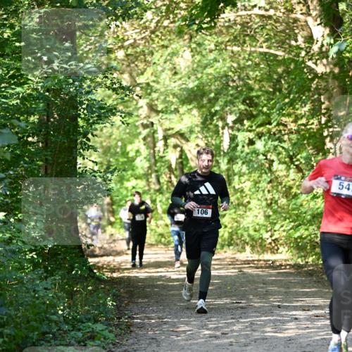 06.10.2024 - Bramfelder Halbmarathon 2024 Dr. Thomas Lammeyer http://msf.ph/oto/7343297 06.10.2024 10:55:38 Laufen 106, 547 meine-sportfotos.de
