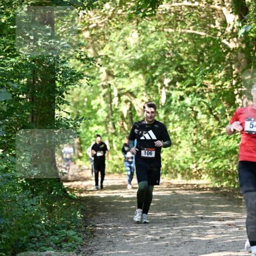 06.10.2024 - Bramfelder Halbmarathon 2024 Dr. Thomas Lammeyer http://msf.ph/oto/7343298 06.10.2024 10:55:38 Laufen 106, 54 meine-sportfotos.de