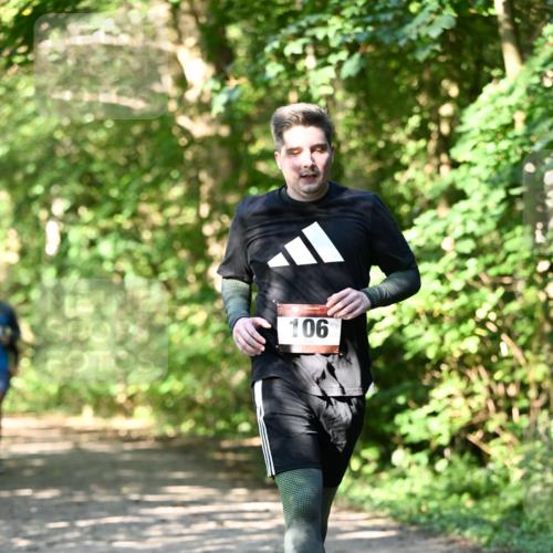 06.10.2024 - Bramfelder Halbmarathon 2024 Dr. Thomas Lammeyer http://msf.ph/oto/7343309 06.10.2024 10:55:41 Laufen 106 meine-sportfotos.de