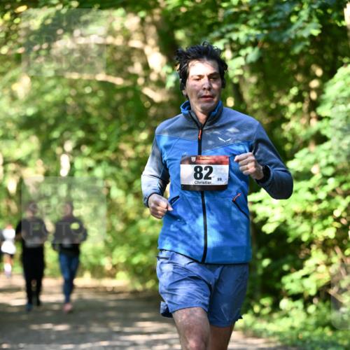 06.10.2024 - Bramfelder Halbmarathon 2024 Dr. Thomas Lammeyer http://msf.ph/oto/7343329 06.10.2024 10:55:47 Laufen 82, 99 meine-sportfotos.de