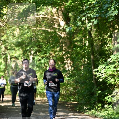 06.10.2024 - Bramfelder Halbmarathon 2024 Dr. Thomas Lammeyer http://msf.ph/oto/7343339 06.10.2024 10:55:52 Laufen 226 meine-sportfotos.de