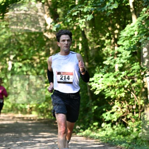 06.10.2024 - Bramfelder Halbmarathon 2024 Dr. Thomas Lammeyer http://msf.ph/oto/7343423 06.10.2024 10:56:24 Laufen 214 meine-sportfotos.de