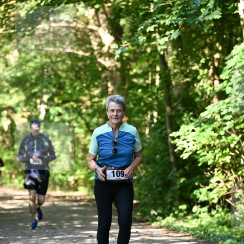 06.10.2024 - Bramfelder Halbmarathon 2024 Dr. Thomas Lammeyer http://msf.ph/oto/7343453 06.10.2024 10:56:36 Laufen 109 meine-sportfotos.de