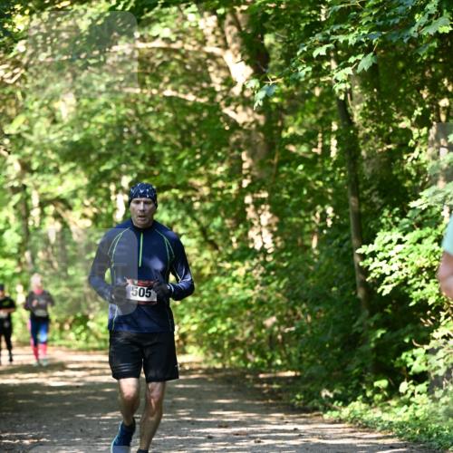 06.10.2024 - Bramfelder Halbmarathon 2024 Dr. Thomas Lammeyer http://msf.ph/oto/7343461 06.10.2024 10:56:38 Laufen 505 meine-sportfotos.de