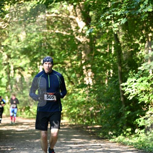 06.10.2024 - Bramfelder Halbmarathon 2024 Dr. Thomas Lammeyer http://msf.ph/oto/7343464 06.10.2024 10:56:38 Laufen 505 meine-sportfotos.de