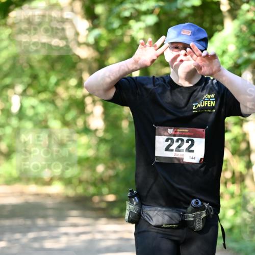 06.10.2024 - Bramfelder Halbmarathon 2024 Dr. Thomas Lammeyer http://msf.ph/oto/7343519 06.10.2024 10:57:01 Laufen 222, 144 meine-sportfotos.de