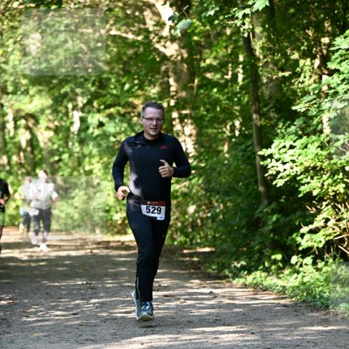 06.10.2024 - Bramfelder Halbmarathon 2024 Dr. Thomas Lammeyer http://msf.ph/oto/7343546 06.10.2024 10:57:22 Laufen 529 meine-sportfotos.de