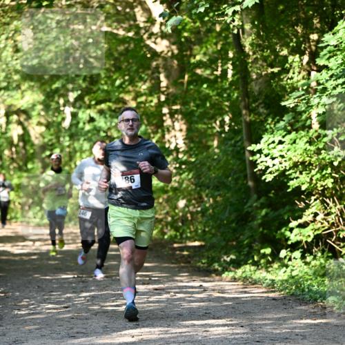 06.10.2024 - Bramfelder Halbmarathon 2024 Dr. Thomas Lammeyer http://msf.ph/oto/7343561 06.10.2024 10:57:27 Laufen 246, 86, 161 meine-sportfotos.de