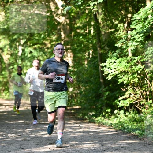 06.10.2024 - Bramfelder Halbmarathon 2024 Dr. Thomas Lammeyer http://msf.ph/oto/7343564 06.10.2024 10:57:27 Laufen 386 meine-sportfotos.de