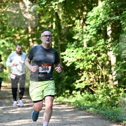 06.10.2024 - Bramfelder Halbmarathon 2024 Dr. Thomas Lammeyer http://msf.ph/oto/7343570 06.10.2024 10:57:28 Laufen 386 meine-sportfotos.de
