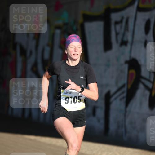 06.10.2024 - 19. swb-Marathon Bremen Michael Strokosch http://msf.ph/oto/7343961 06.10.2024 10:10:06 Laufen 9105 meine-sportfotos.de