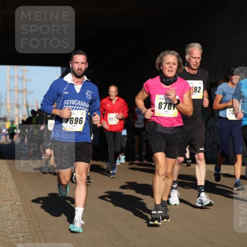 06.10.2024 - 19. swb-Marathon Bremen Michael Strokosch http://msf.ph/oto/7345262 06.10.2024 10:16:37 Laufen 82, 7696, 882, 8761, 192, 70, 8458, 7144 meine-sportfotos.de