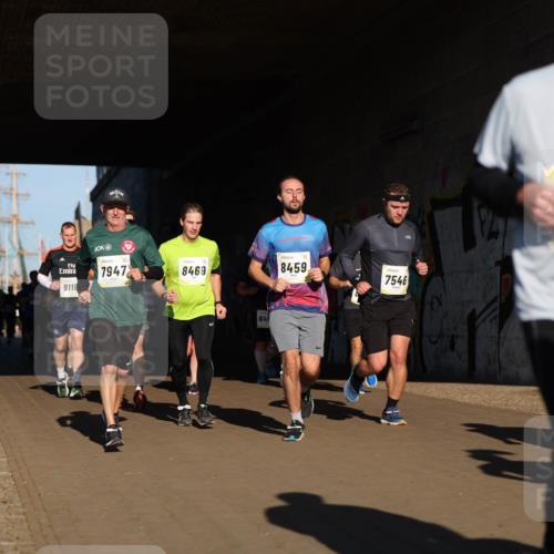 06.10.2024 - 19. swb-Marathon Bremen Michael Strokosch http://msf.ph/oto/7345292 06.10.2024 10:16:42 Laufen 7947, 8469, 8459, 9119, 7546, 841 meine-sportfotos.de