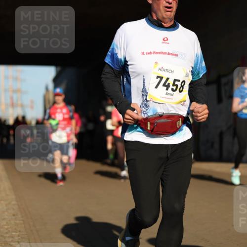 06.10.2024 - 19. swb-Marathon Bremen Michael Strokosch http://msf.ph/oto/7345412 06.10.2024 10:17:08 Laufen 18, 023, 7458 meine-sportfotos.de